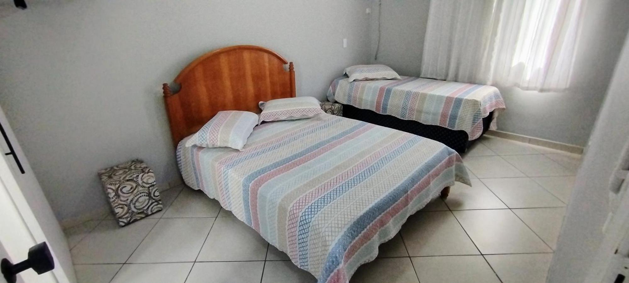 Apartamento - Praia Das Asturias グァルジャー 部屋 写真